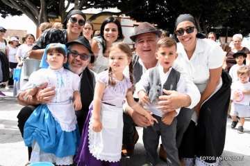 La X edición de la Traída Infantil del Agua, un éxito (Foto Antonio Alí)
